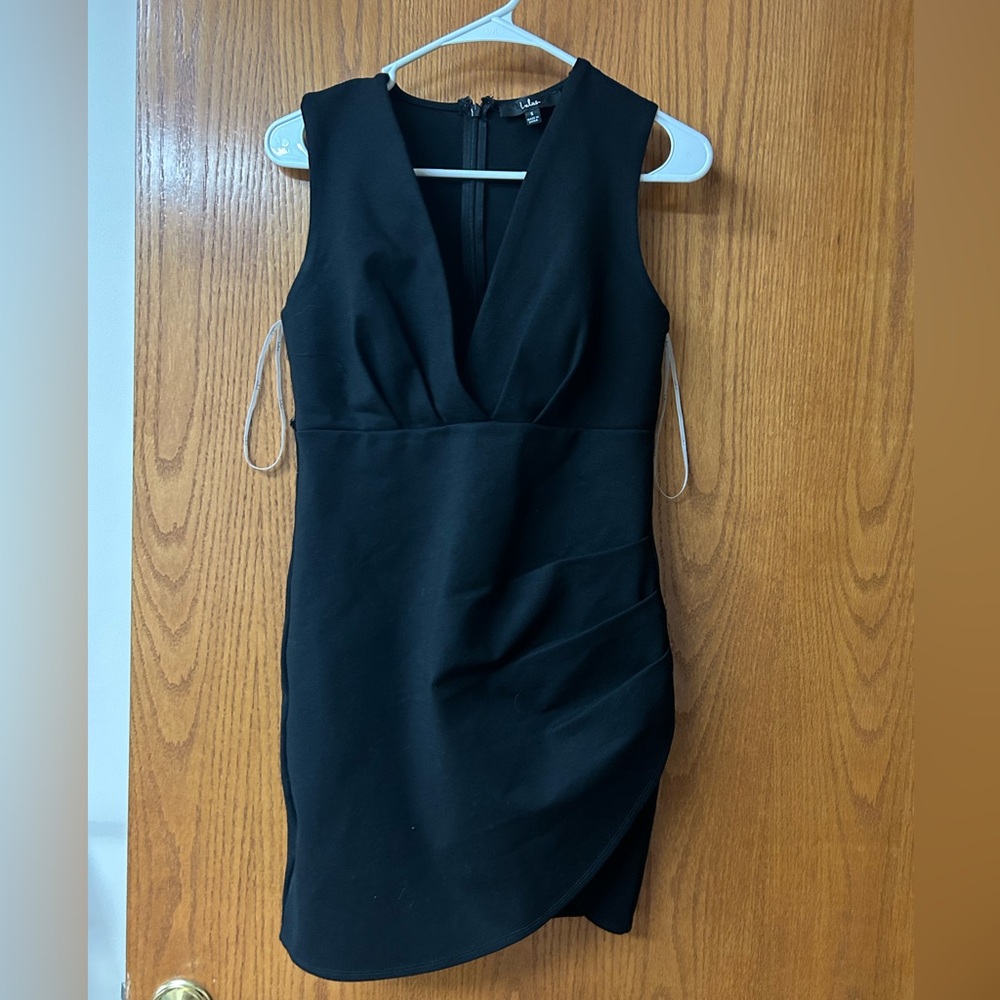 Black lulus dress size small
